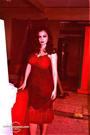 Original 1066 px/ 1600 px