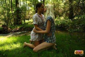 Original 2464 px/ 1643 px