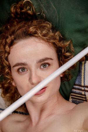 Original 3200 px/ 4800 px