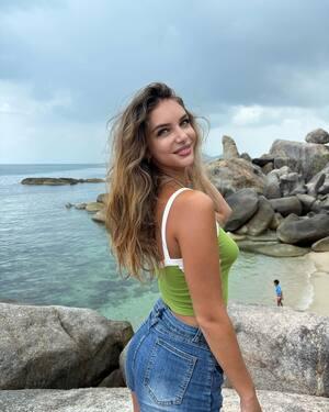 Original 1440 px/ 1800 px