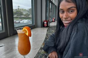 Original 3000 px/ 2000 px