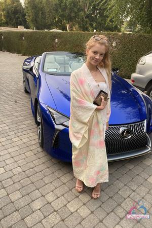 Original 2000 px/ 3000 px