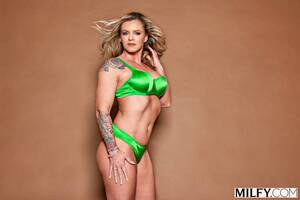 Original 1600 px/ 1067 px