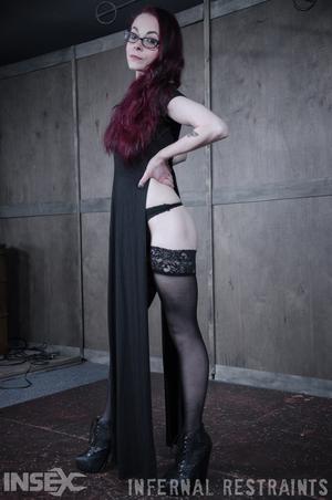 Original 796 px/ 1200 px