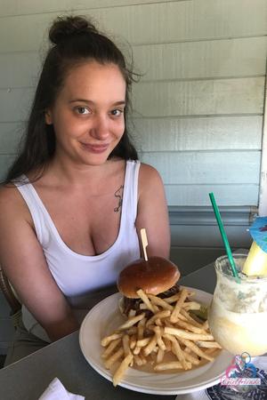 Original 2000 px/ 3000 px