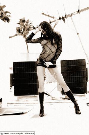 Original 661 px/ 1008 px