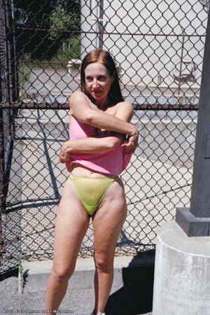 Original 682 px/ 1024 px