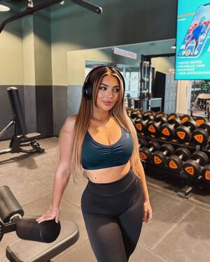 Original 1023 px/ 1280 px