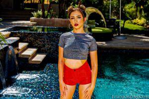 Original 1600 px/ 1066 px