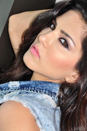 Original 1275 px/ 1920 px