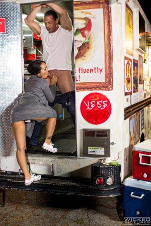 Original 1663 px/ 2495 px