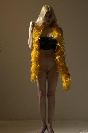 Original 2000 px/ 3008 px