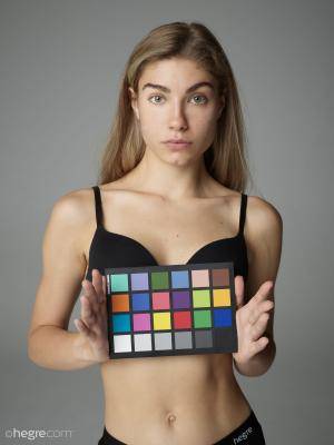 Original 10652 px/ 14204 px