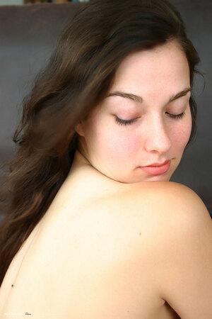 Original 2048 px/ 3072 px