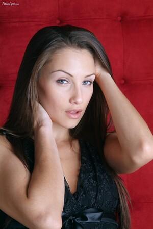 Original 856 px/ 1280 px