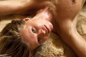 Original 3000 px/ 1995 px