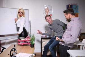 Original 2495 px/ 1663 px