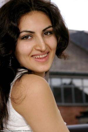 Original 682 px/ 1024 px