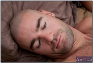 Original 850 px/ 571 px