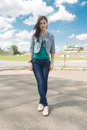 Original 1366 px/ 2048 px