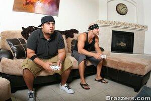 Original 900 px/ 600 px