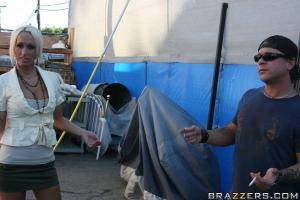 Original 900 px/ 600 px