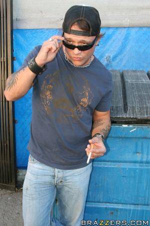 Original 600 px/ 900 px