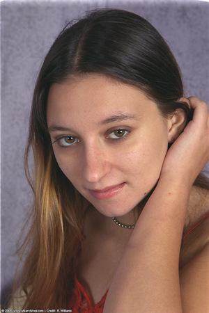 Original 682 px/ 1024 px