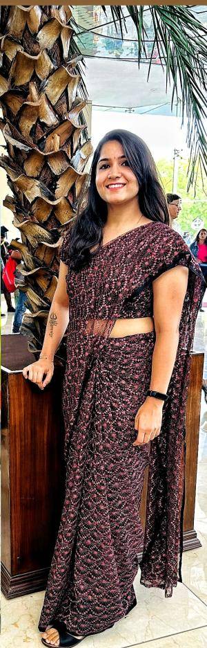 Original 615 px/ 1919 px