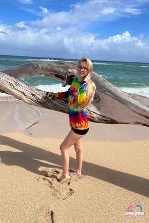 Original 2000 px/ 3000 px