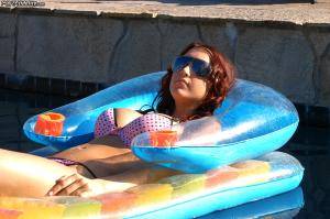 Original 1584 px/ 1053 px