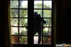 Original 2000 px/ 1333 px