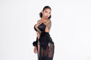 Original 8192 px/ 5464 px