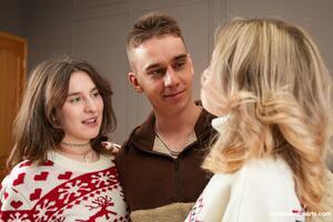 Original 5000 px/ 3333 px