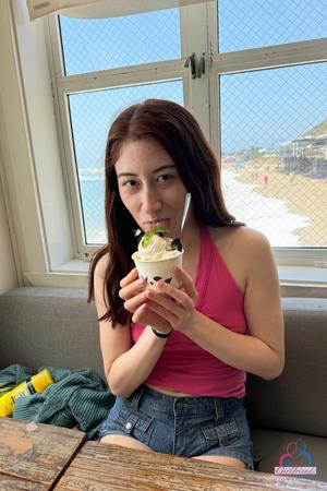 Original 2000 px/ 3000 px