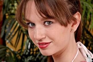 Original 1600 px/ 1068 px