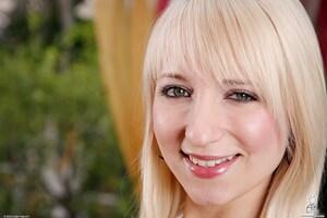 Original 1600 px/ 1067 px