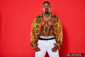 Original 2999 px/ 2000 px