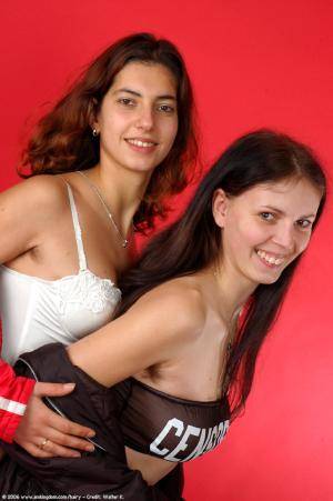 Original 680 px/ 1024 px