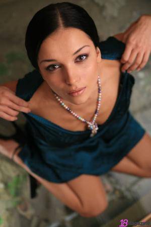 Original 854 px/ 1280 px