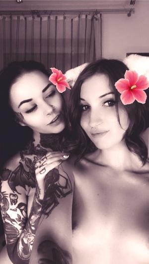 Original 1152 px/ 2048 px