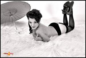 Original 1556 px/ 1048 px