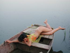 Original 2048 px/ 1536 px