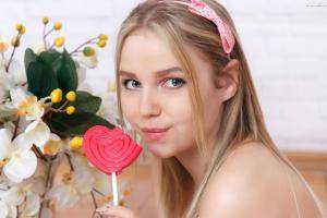 Original 900 px/ 600 px