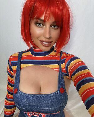 Original 750 px/ 938 px