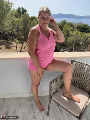 Original 768 px/ 1024 px