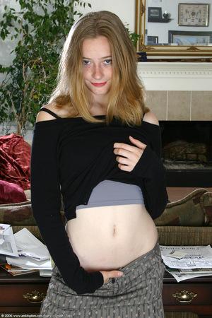 Original 682 px/ 1024 px