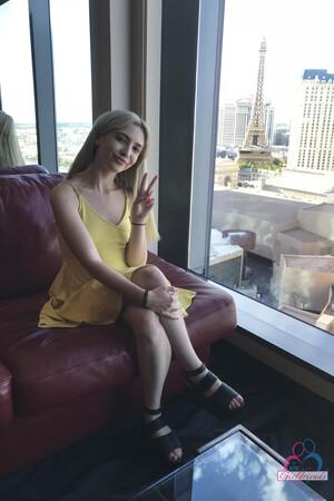 Original 2000 px/ 3000 px