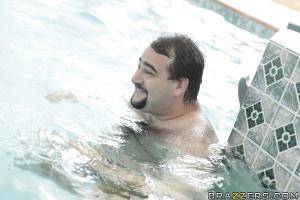 Original 900 px/ 600 px