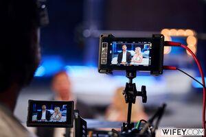 Original 2699 px/ 1800 px